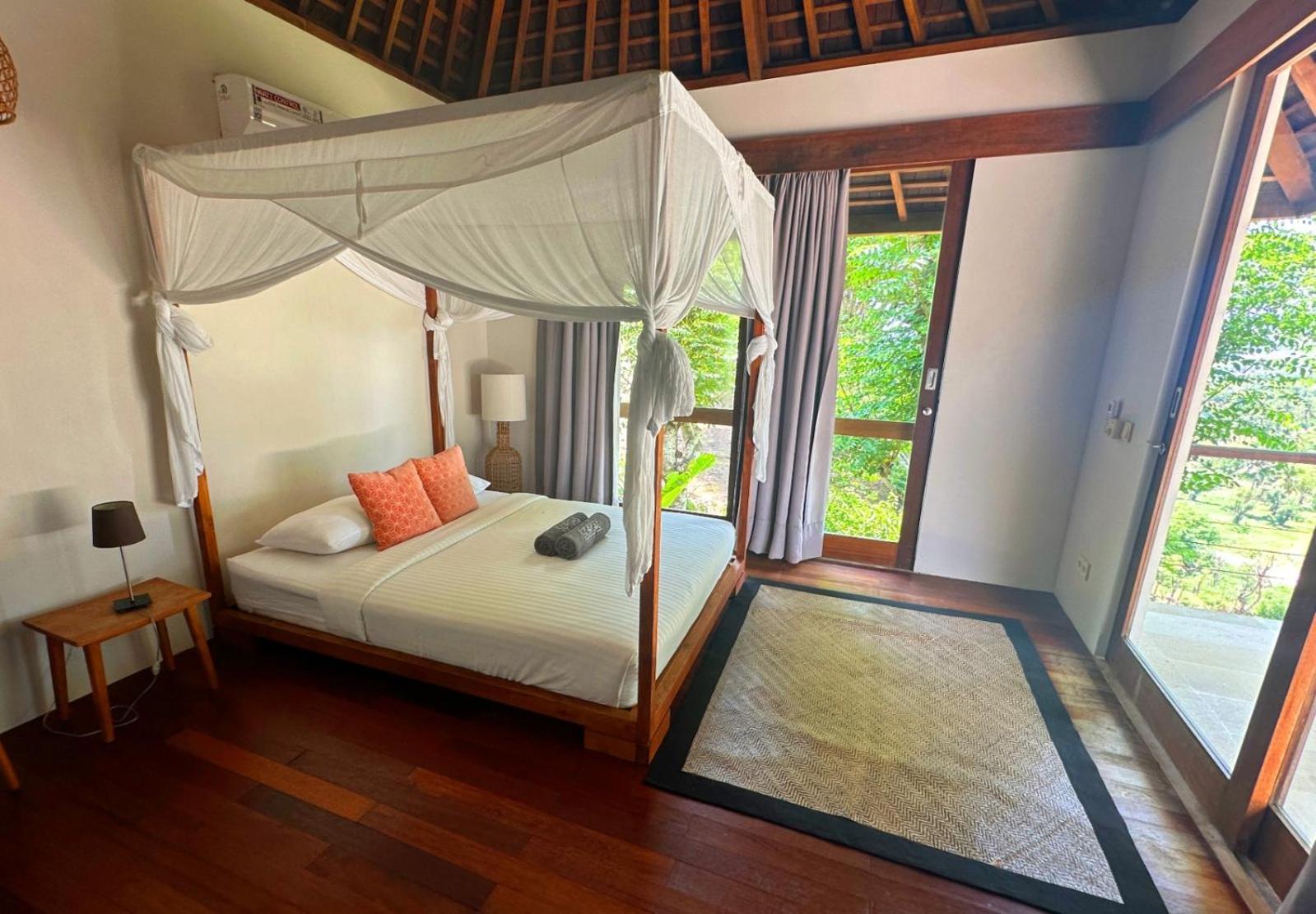 Villa Sorgas Kuta  Esterno foto