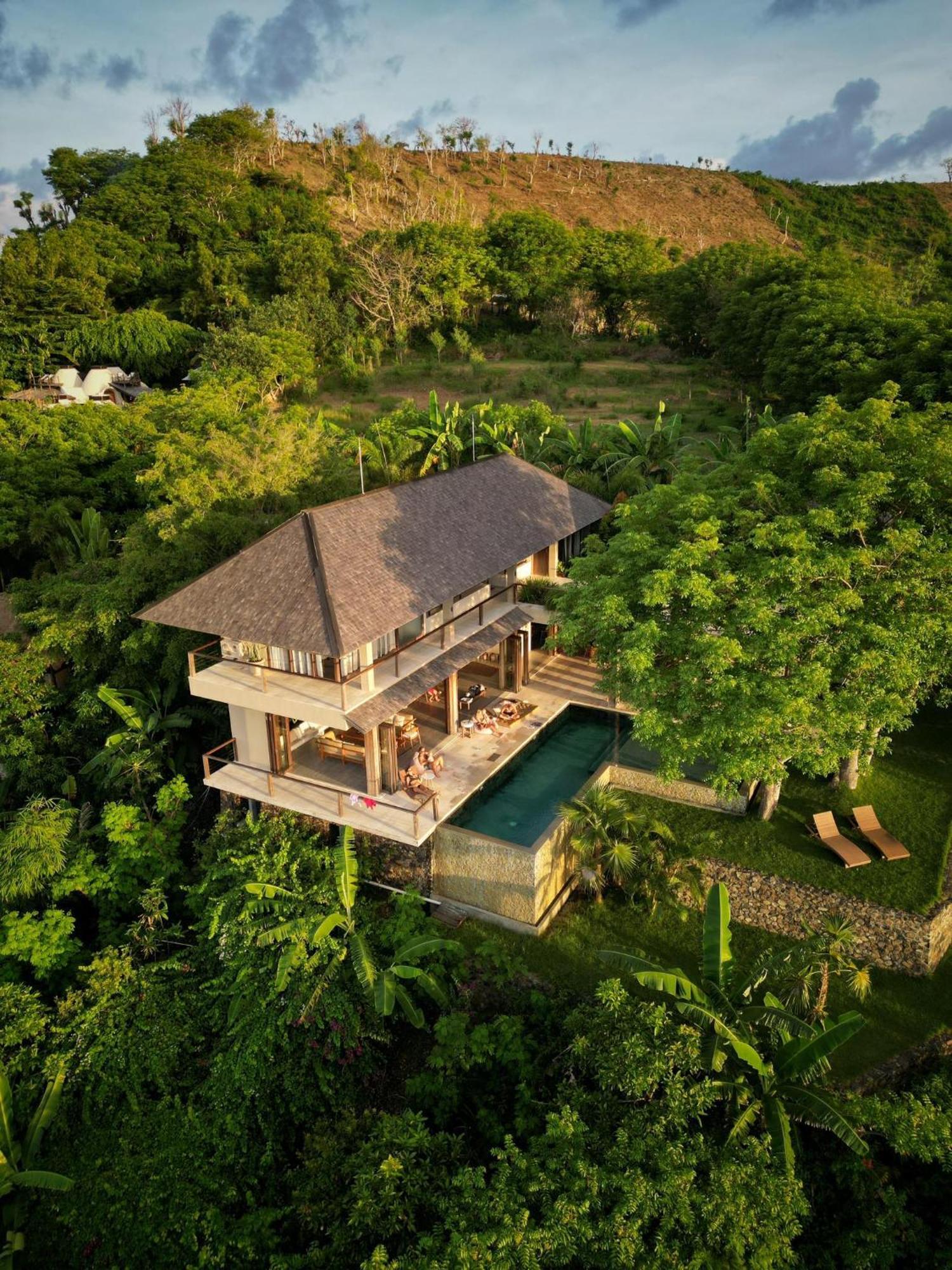Villa Sorgas Kuta  Esterno foto